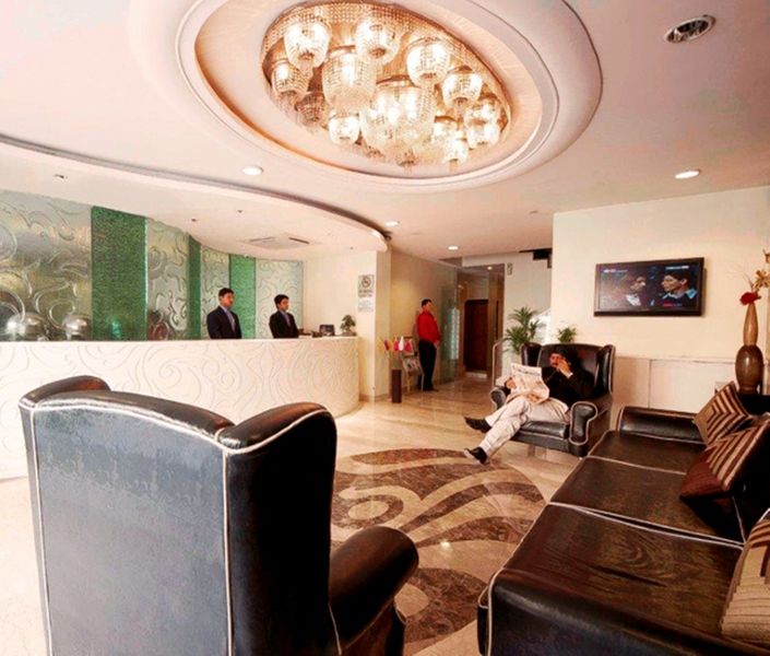 Good Times Hotel Дели Экстерьер фото